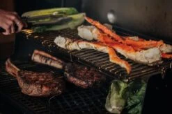 Weber Crafted Dubbelzijdige Sear Grate -Weber BBQ Wereld 84868 weber crafted dubbelzijdige sear grate