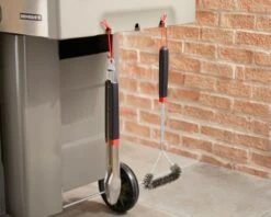 Weber Grillborstel Driezijdig 46 Cm -Weber BBQ Wereld 85316 weber grillborstel driezijdig 46 cm