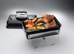 Weber® Go-Anywhere Houtskoolbarbecue -Weber BBQ Wereld weber go anywhere houtskoolbarbecue 1614598054 l