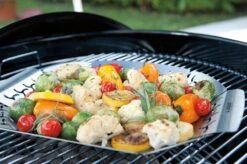 Weber® Grillkorf - Groot Model, Roestvrij Staal -Weber BBQ Wereld weber grillkorf groot model roestvrij staal 1615542879 2 l